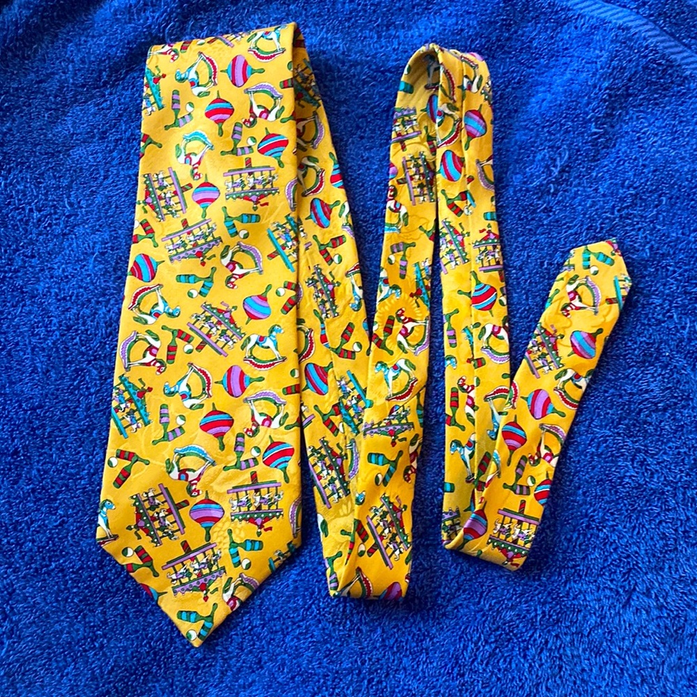 Tie